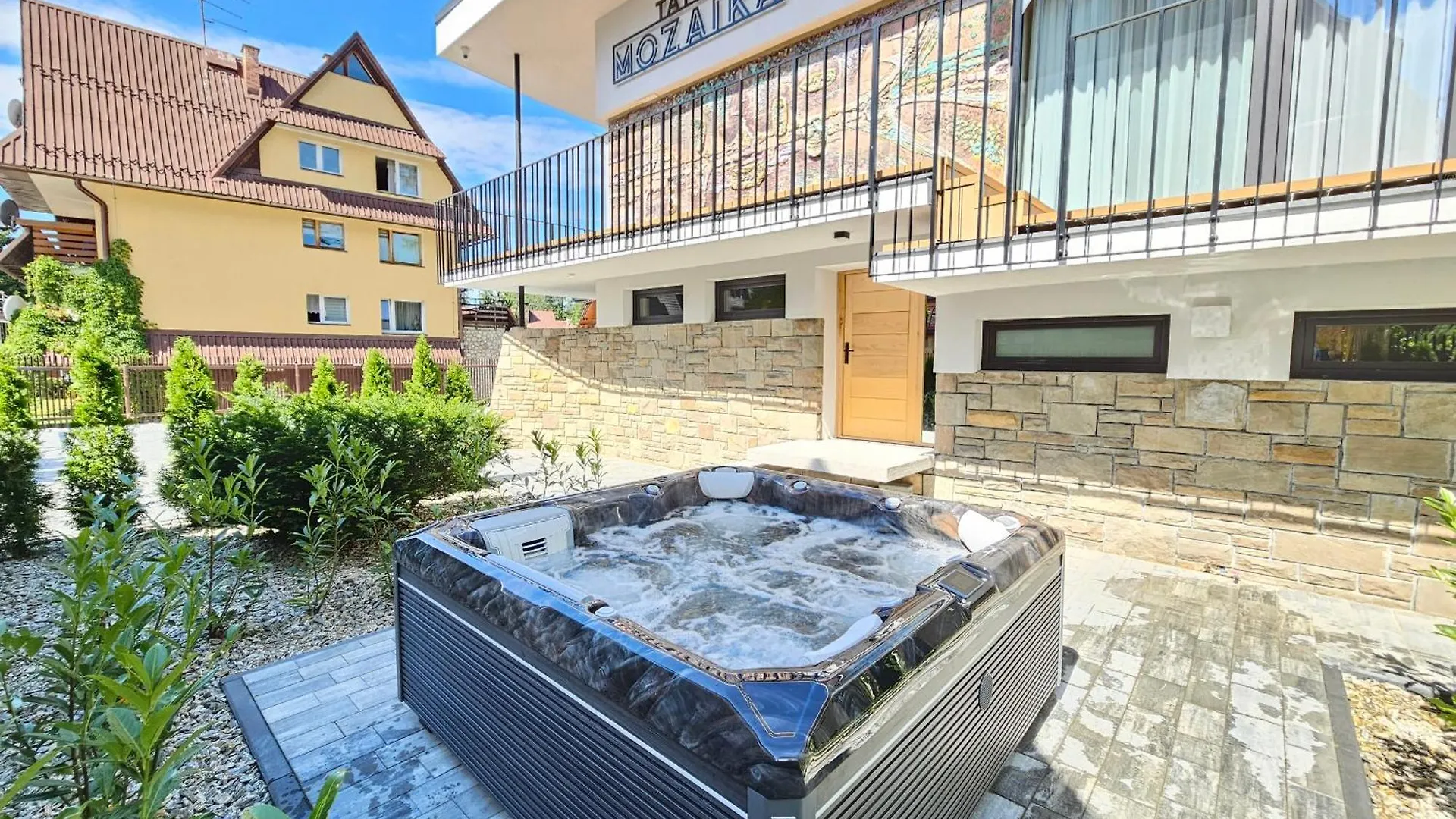 Tatry Mozaika Willa Premium & Spa - Sauna, Jacuzzi, Flipper By Rentilopl Zakopane 0*,  Poland